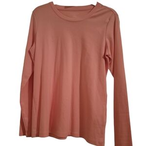 LandsEnd Women's Long Sleeve Pink Top.